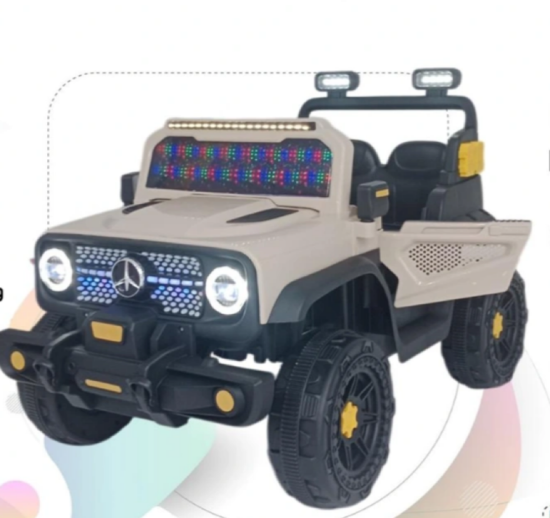 صورة جيب مرسيدس بيج مع أضاءات